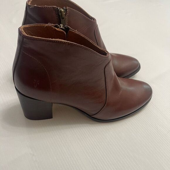 Frye Nora Brown Leather Zip Booties Boots Size 9M - Picture 1 of 10